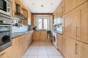 Kitchen- click for photo gallery